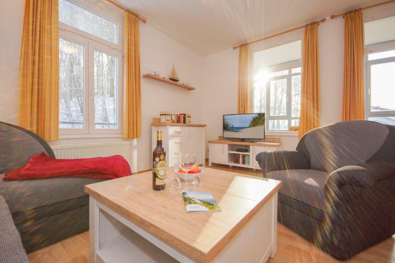 Ferienwohnung Sonnenseite Sellin  Bagian luar foto