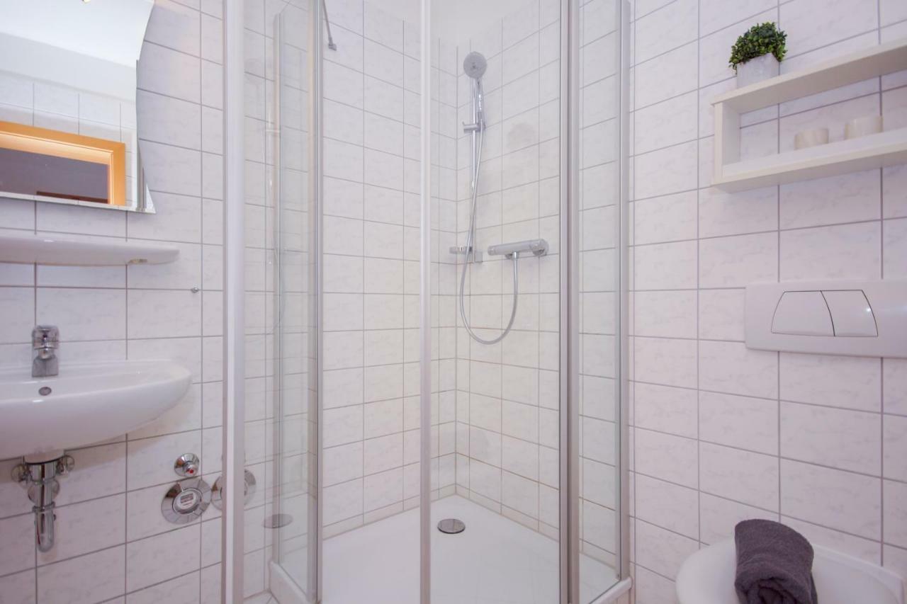 Ferienwohnung Sonnenseite Sellin  Bagian luar foto